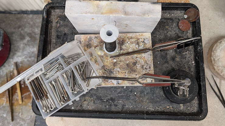 Various soldering supports